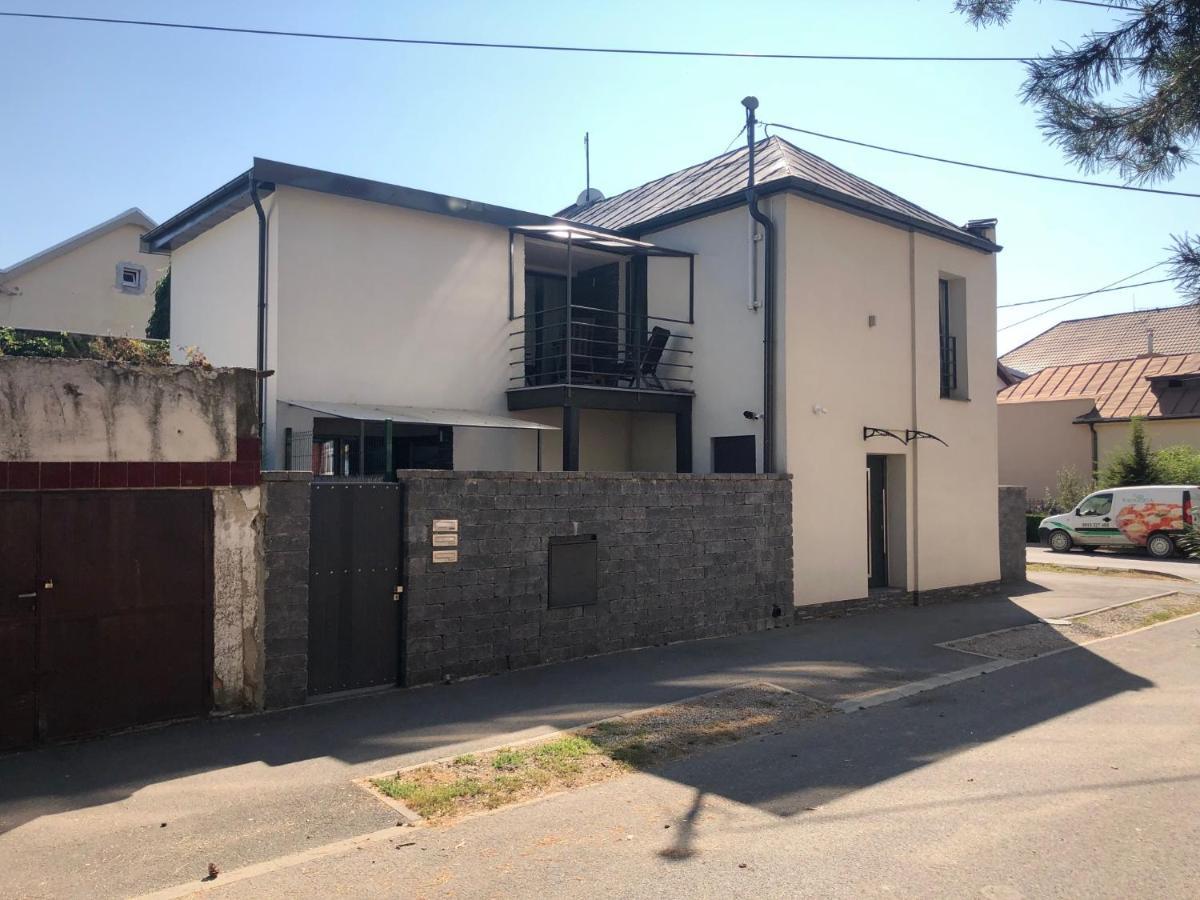 מיכלובצ'ה Apartman V Centre Michaloviec מראה חיצוני תמונה